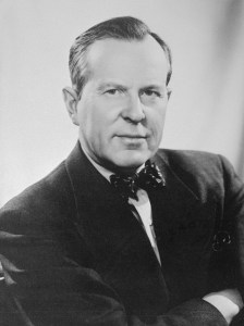 Lester_Pearson_1957.jpg